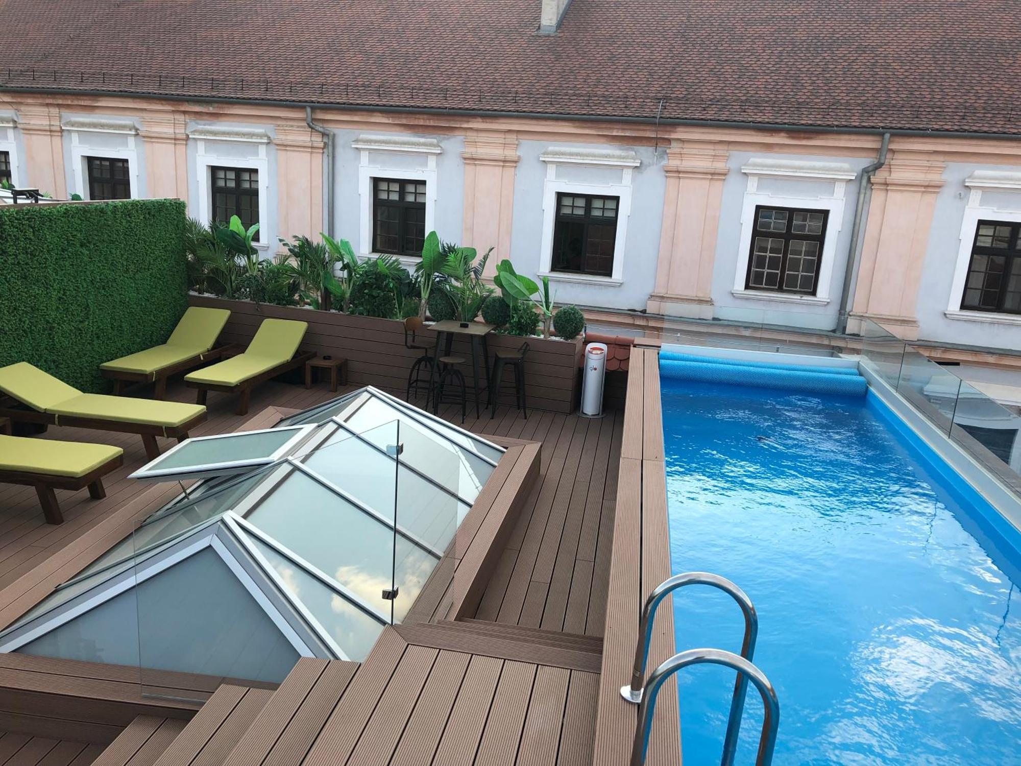Boutique Hotel Tvrda Осиек Экстерьер фото